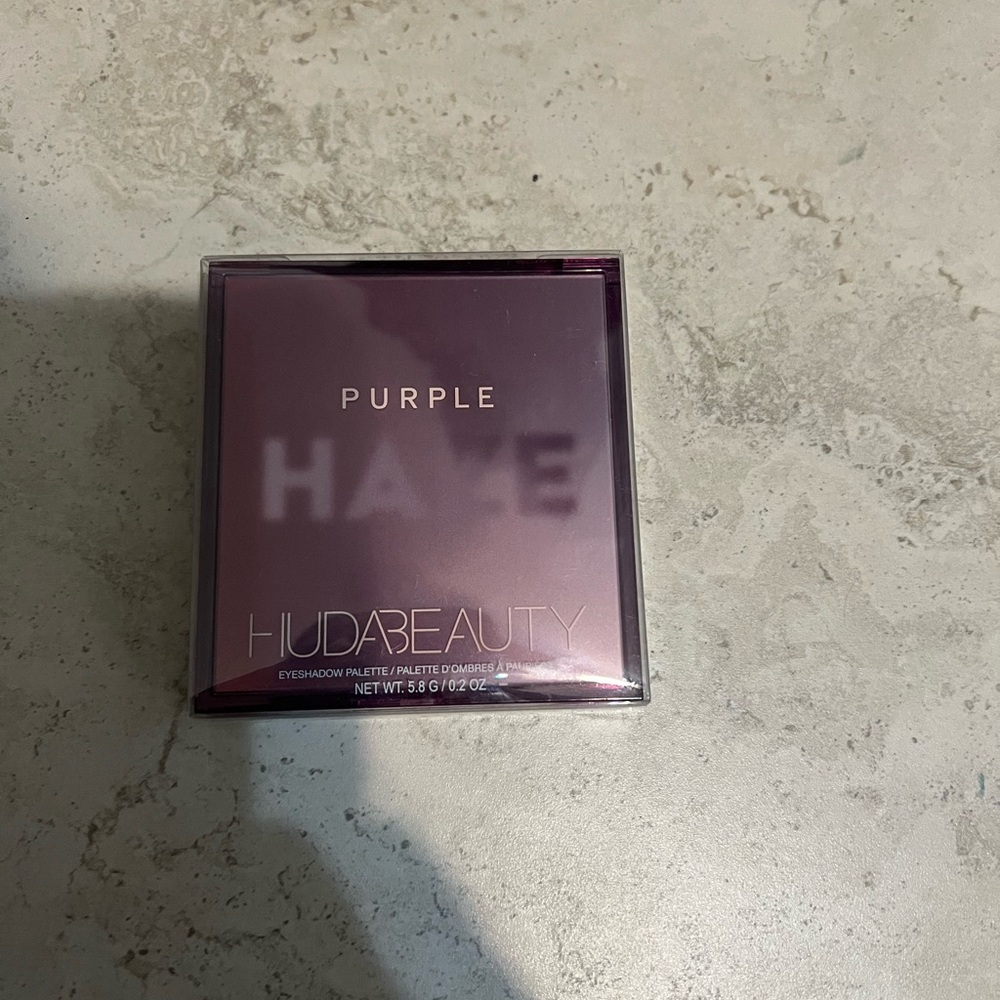 Huda Beauty Purple haze Palette